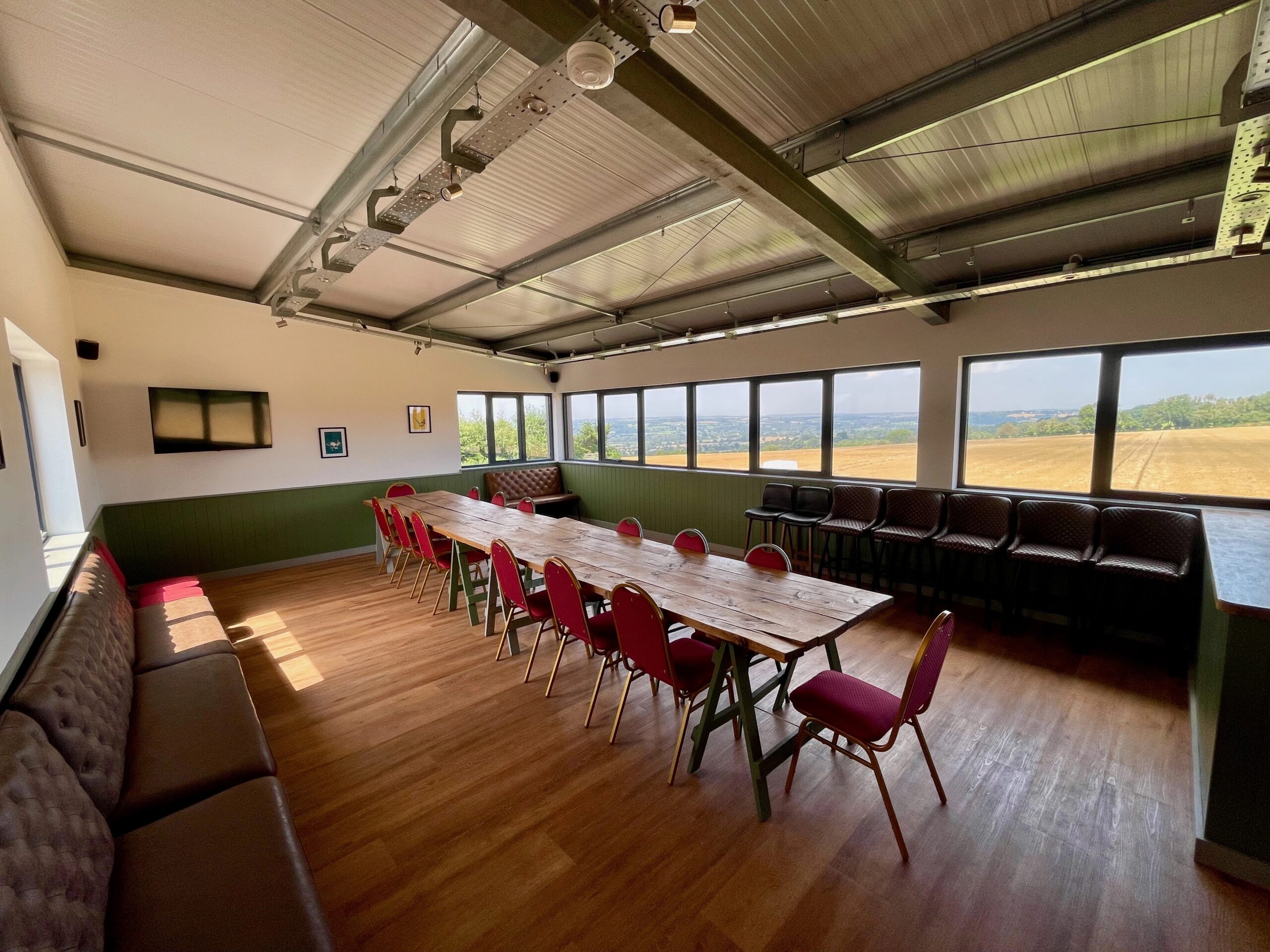 meeting-room-overview